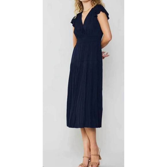 NEW CURRENT AIR sophia flutter sleeve midi dress in navy - Picture 1 of 2